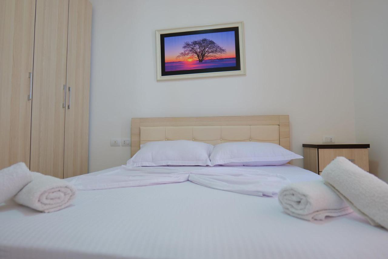Almare Apartments Vlorë Eksteriør bilde
